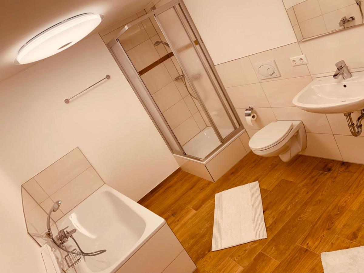 Felix Living 7, Modern & Cozy, Geilste Dachterrasse Der Stadt, 7 Schlafzimmer Passau Ngoại thất bức ảnh